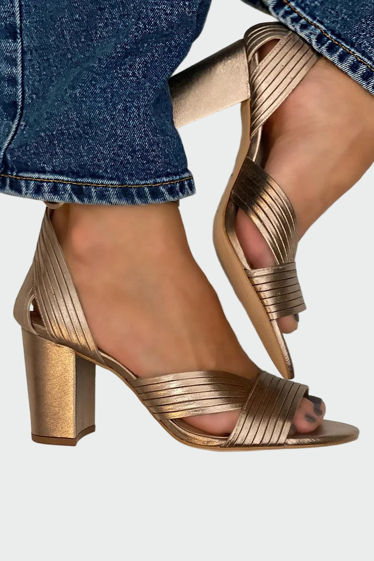Lucie Elegantne Sandale s Dijagonalnim Trakom za Gradski Stil