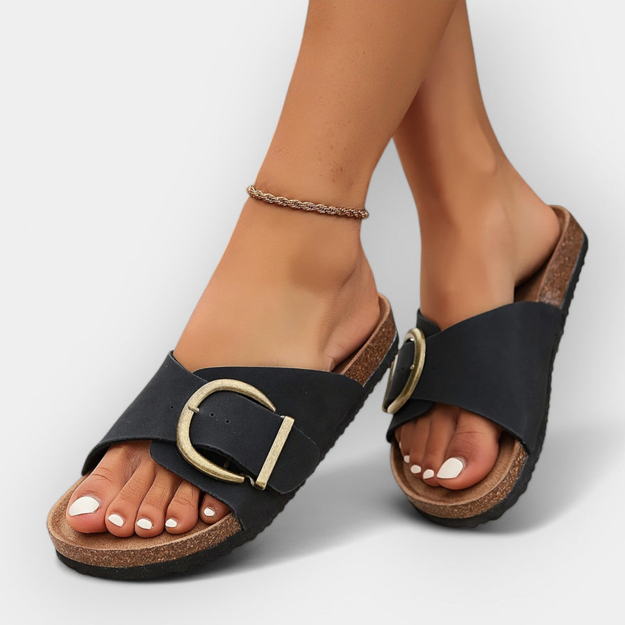 Anatomske Sandale s Modernim Stilom